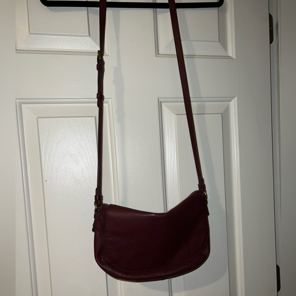 Maroon fossil crossbody purse